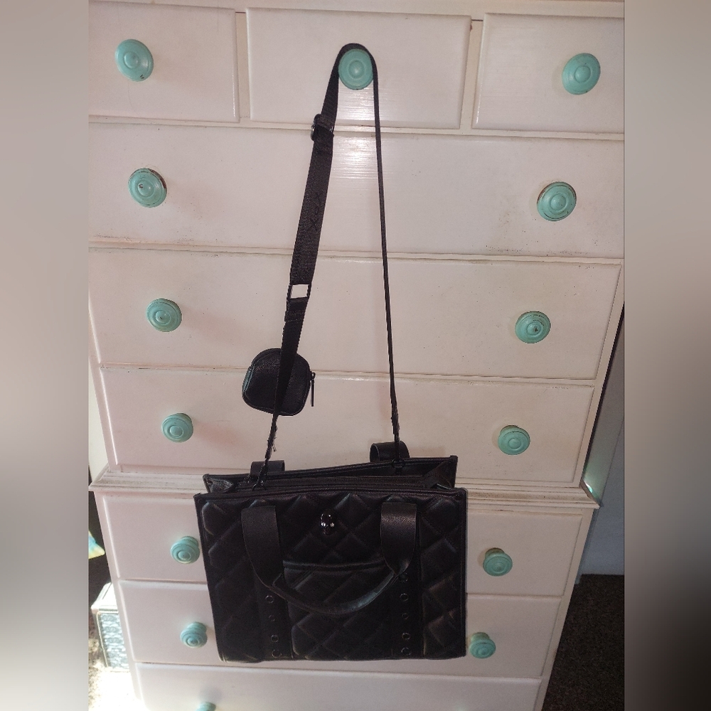 BETSEY JOHNSON Large Skull Embossed XOLOL Tote Black BM22510